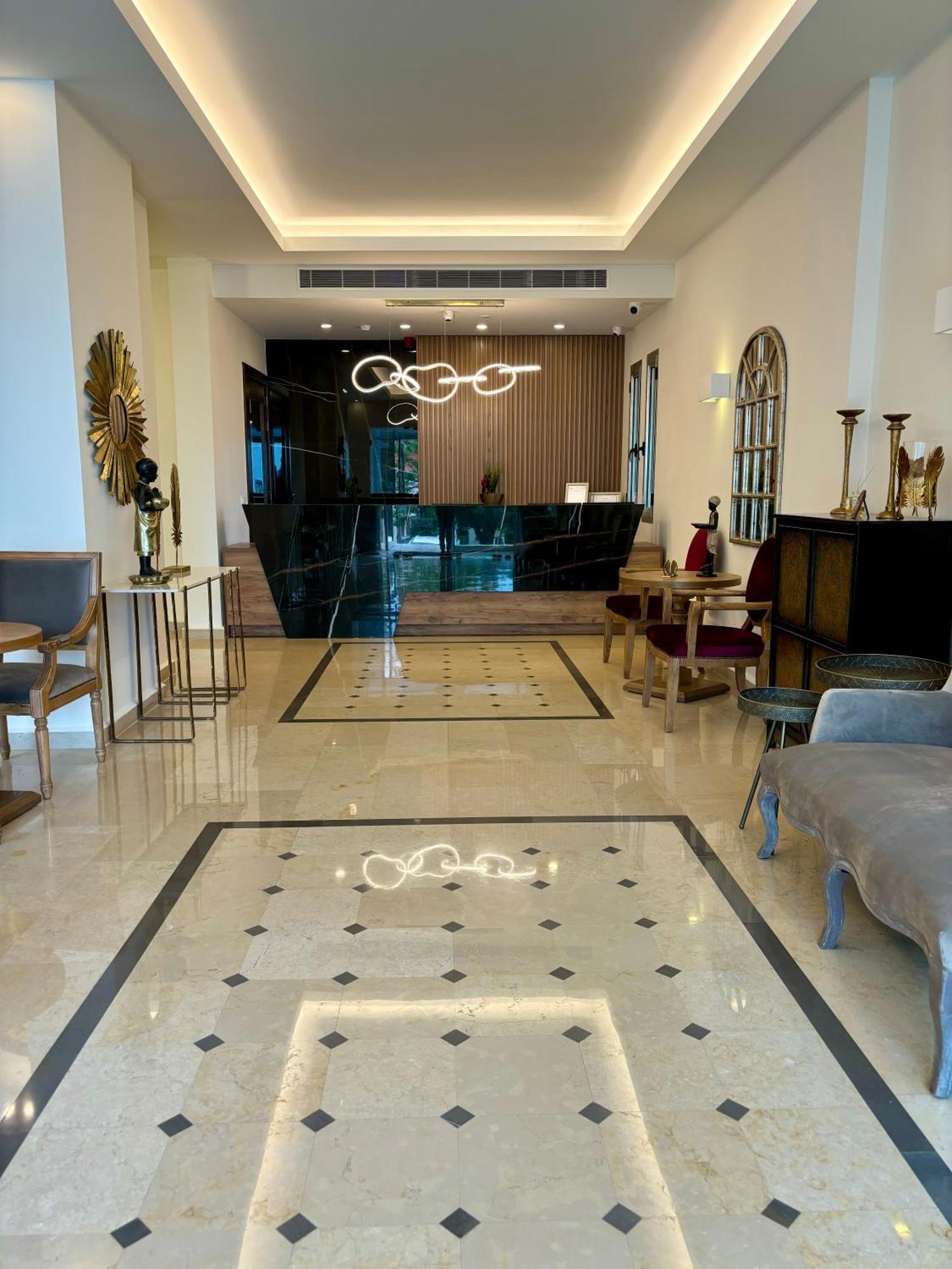 Byblostar Hotel Exterior foto